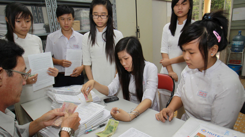 Ngành học một đàng, khối thi một nẻo