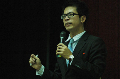 Sinh viên năm 4 có thu nhập hơn 4.000 USD/tháng