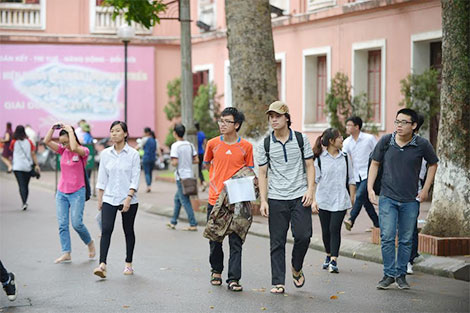 “Vỡ trận” vì... thí sinh ảo? “Vỡ trận” vì... thí sinh ảo?