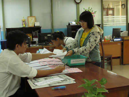 Thí sinh chưa vội nộp hồ sơ dự thi ĐH, CĐ