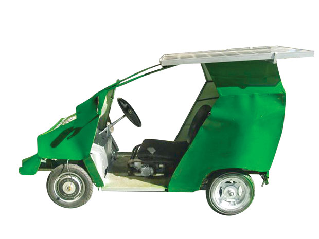 Ba chàng sinh viên và chiếc ôtô xanh