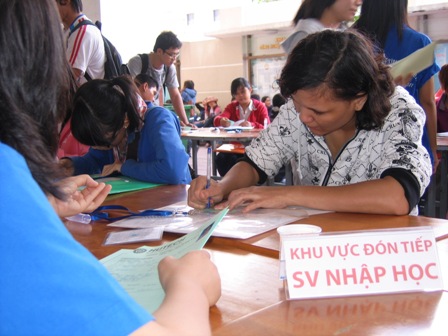 Kiểm tra 20 ĐH về thực hiện cam kết thành lập trường