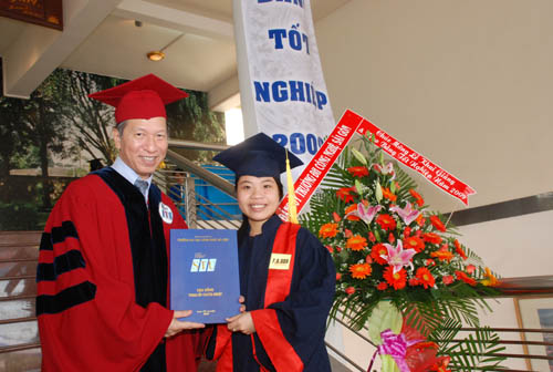 Hình Tốt Nghiệp Ngày 21/11/2009