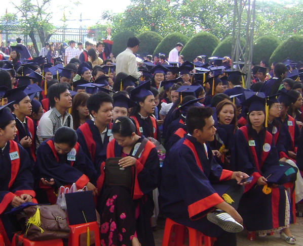 Từ năm 2011, có 6 loại bằng đại học