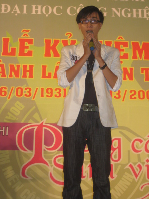 “Kỹ sư, Cử nhân tương lai” thi Phong cách Sinh viên