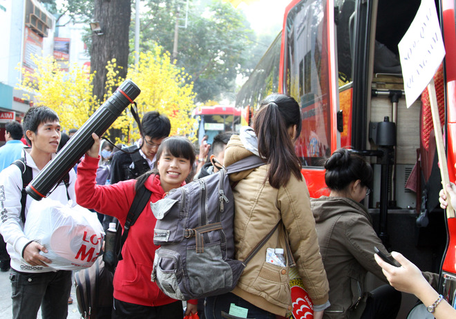 Students from low-income families to have university fees waived Students from low-income families to have university fees waived