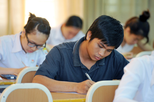 Giảm tuyển sinh không chính quy từ năm 2012