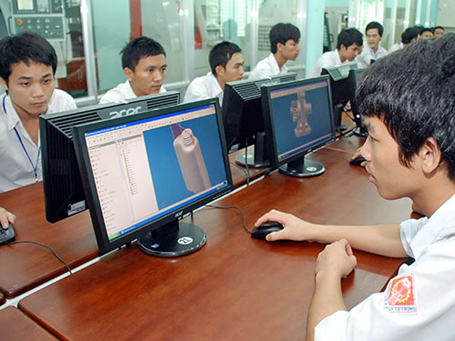 Băn khoăn hệ cao đẳng đổi chủ