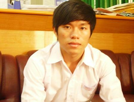 Cậu học trò hệ GDTX đoạt giải Nhất thi giải toán trên máy tính