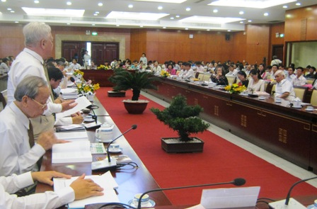 Nghề giáo ngày càng áp lực