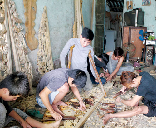 Người khuyết tật tạo việc cho thanh niên khỏe mạnh