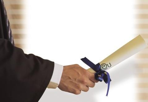 Giảng viên đại học kiểu... gà đồi!