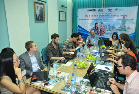 Online forum on studying abroad during economic downturn