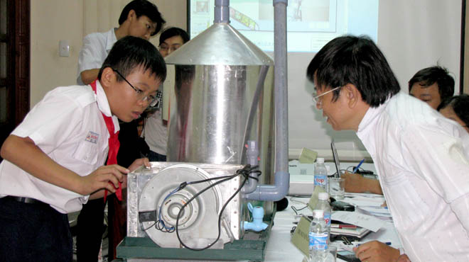 Tiếp lửa cho đam mê khoa học