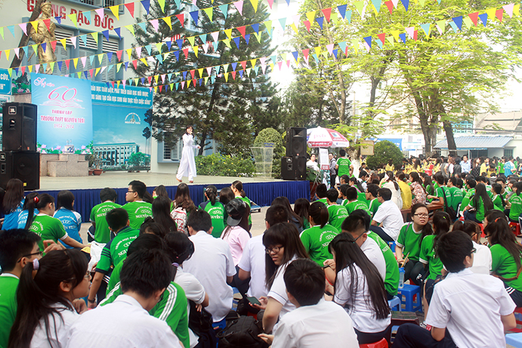 STU tham gia tư vấn tuyển sinh tại Trường THPT Nguyễn Trãi