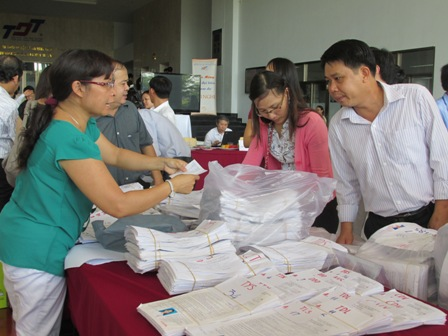 Hồ sơ ngành Kinh tế giảm mạnh Hồ sơ ngành Kinh tế giảm mạnh