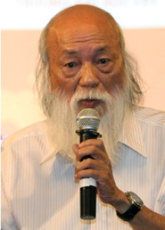 Current salary policy an insult to teachers: professor