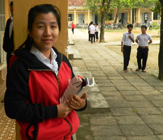 Cô học trò khiếm thính học giỏi, múa đẹp