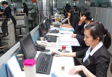 Tìm việc ở ngân hàng: Cần kỹ năng, tố chất hơn bằng chuyên ngành