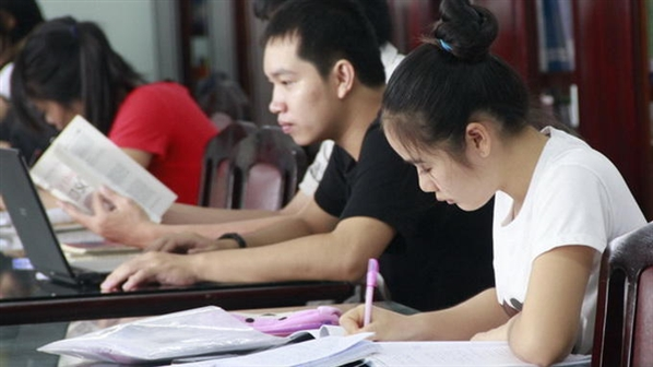 Khối A: đọc kỹ sách giáo khoa, làm nhiều bài tập