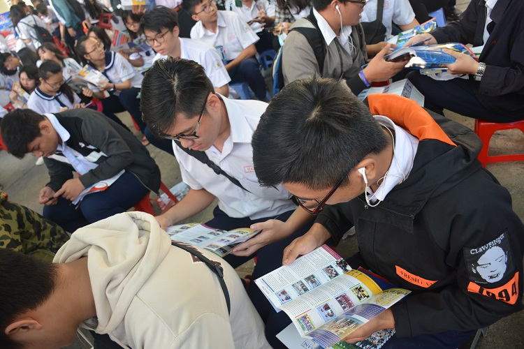 STU tham gia ngày hội tư vấn hướng nghiệp, tư vấn tuyển sinh đại học, cao đẳng 2018 tại trường THPT Hùng Vương