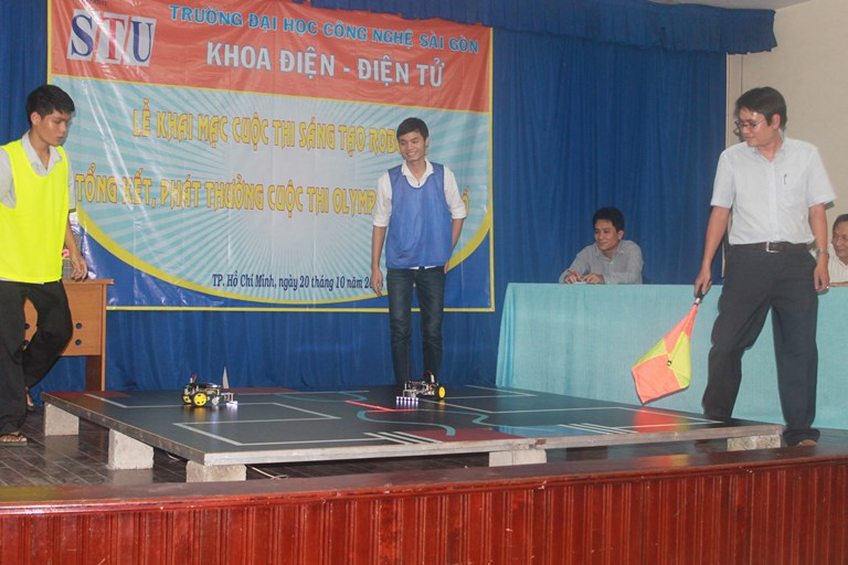 Khoa Điện - Điện tử Trường Đại học Công nghệ Sài Gòn tổ chức buổi 