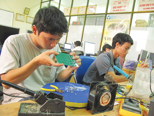 Chuyển ngành học, nơi được nơi không Chuyển ngành học, nơi được nơi không