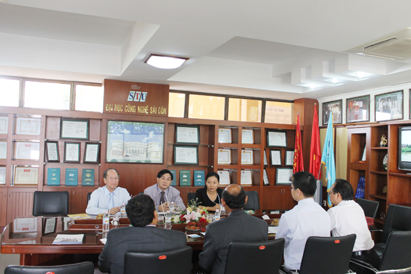 STU tiếp đoàn của Viện Instrasol - Hoa Kỳ STU tiếp đoàn của Viện Instrasol - Hoa Kỳ