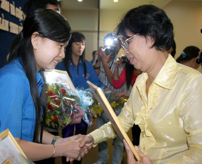 Cuộc thi Nhà sử học trẻ tuổi năm 2008: Khơi dậy lòng yêu nước trong thanh niên Cuộc thi Nhà sử học trẻ tuổi năm 2008: Khơi dậy lòng yêu nước trong thanh niên