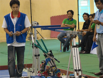Khai mạc vòng sơ tuyển robocon 2009 khu vực Miền Nam (Theo VietNamNet) Khai mạc vòng sơ tuyển robocon 2009 khu vực Miền Nam (Theo VietNamNet)