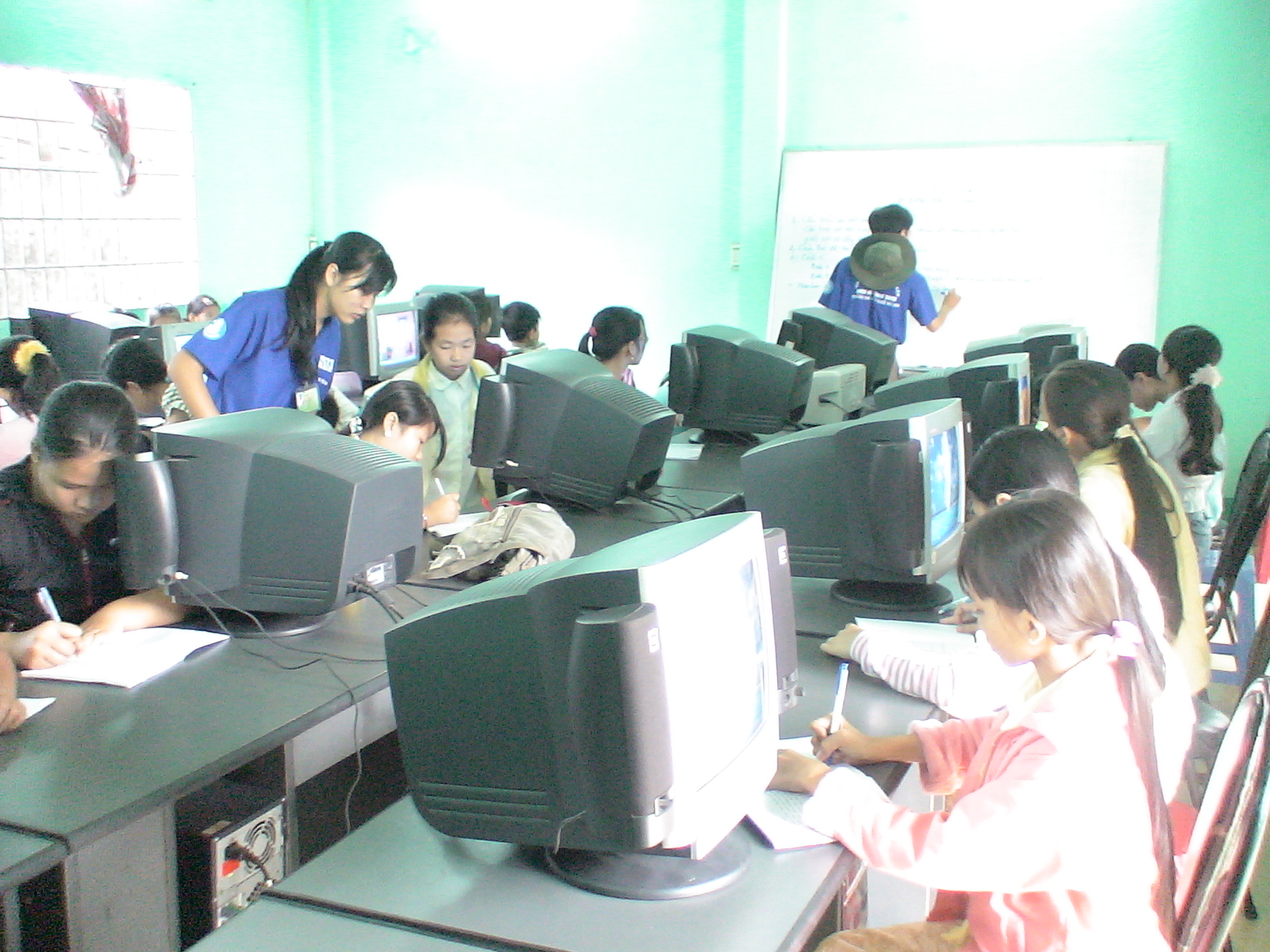 Lý tưởng và niềm tin giúp tôi vượt qua mọi khó khăn Lý tưởng và niềm tin giúp tôi vượt qua mọi khó khăn