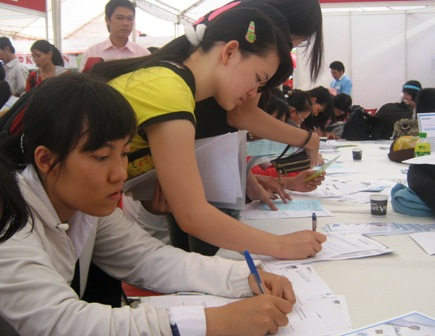 Firms exploit or ignore students on probation Firms exploit or ignore students on probation