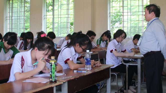 Phương án thi THPT quốc gia 2016: Địa phương vẫn muốn 2 loại cụm thi Phương án thi THPT quốc gia 2016: Địa phương vẫn muốn 2 loại cụm thi