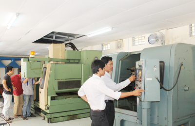 Cơ - Điện tử: Ngành “hot” trong vài năm tới Cơ - Điện tử: Ngành “hot” trong vài năm tới