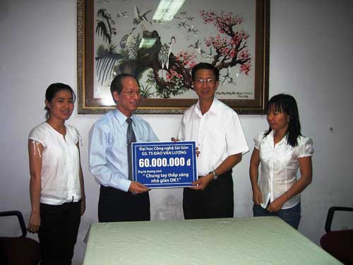 TRƯỜNG ĐẠI HỌC CÔNG NGHỆ SÀI GÒN SẼ KHÔNG QUÊN CÁC CHIẾN SĨ NHÀ GIÀN DK1 TRƯỜNG ĐẠI HỌC CÔNG NGHỆ SÀI GÒN SẼ KHÔNG QUÊN CÁC CHIẾN SĨ NHÀ GIÀN DK1