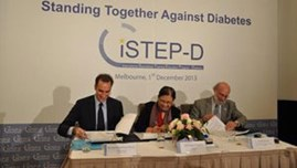 Australia trains 1,500 Vietnamese doctors Australia trains 1,500 Vietnamese doctors