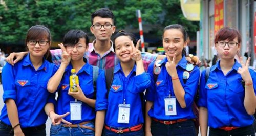 Sinh viên tình nguyện tìm nhà trọ giá rẻ giúp thí sinh Sinh viên tình nguyện tìm nhà trọ giá rẻ giúp thí sinh