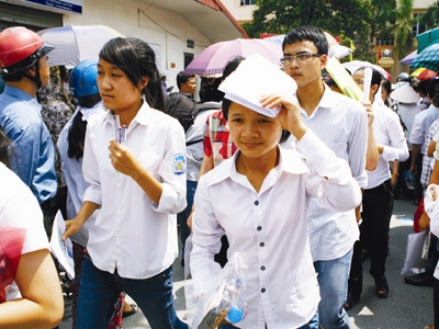 Banking major students fear of becoming redundant Banking major students fear of becoming redundant