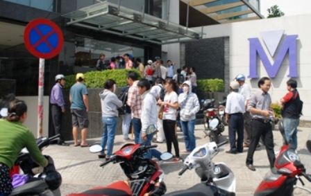 Foreign school vanishes Foreign school vanishes