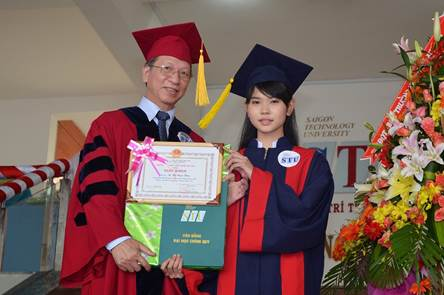 Thầy Hiệu trưởng gởi tặng bài thơ cho các thầy giáo, cô giáo nhân Ngày Nhà Giáo Việt Nam 20-11 Thầy Hiệu trưởng gởi tặng bài thơ cho các thầy giáo, cô giáo nhân Ngày Nhà Giáo Việt Nam 20-11