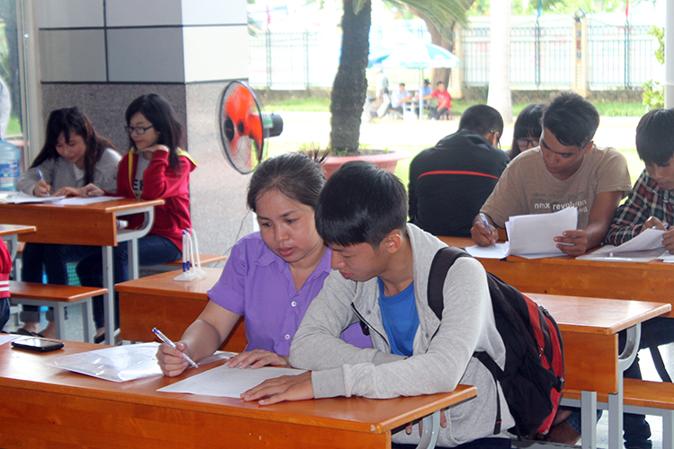 Thông báo xét tuyển nguyện vọng bổ sung - Đợt 1 Thông báo xét tuyển nguyện vọng bổ sung - Đợt 1