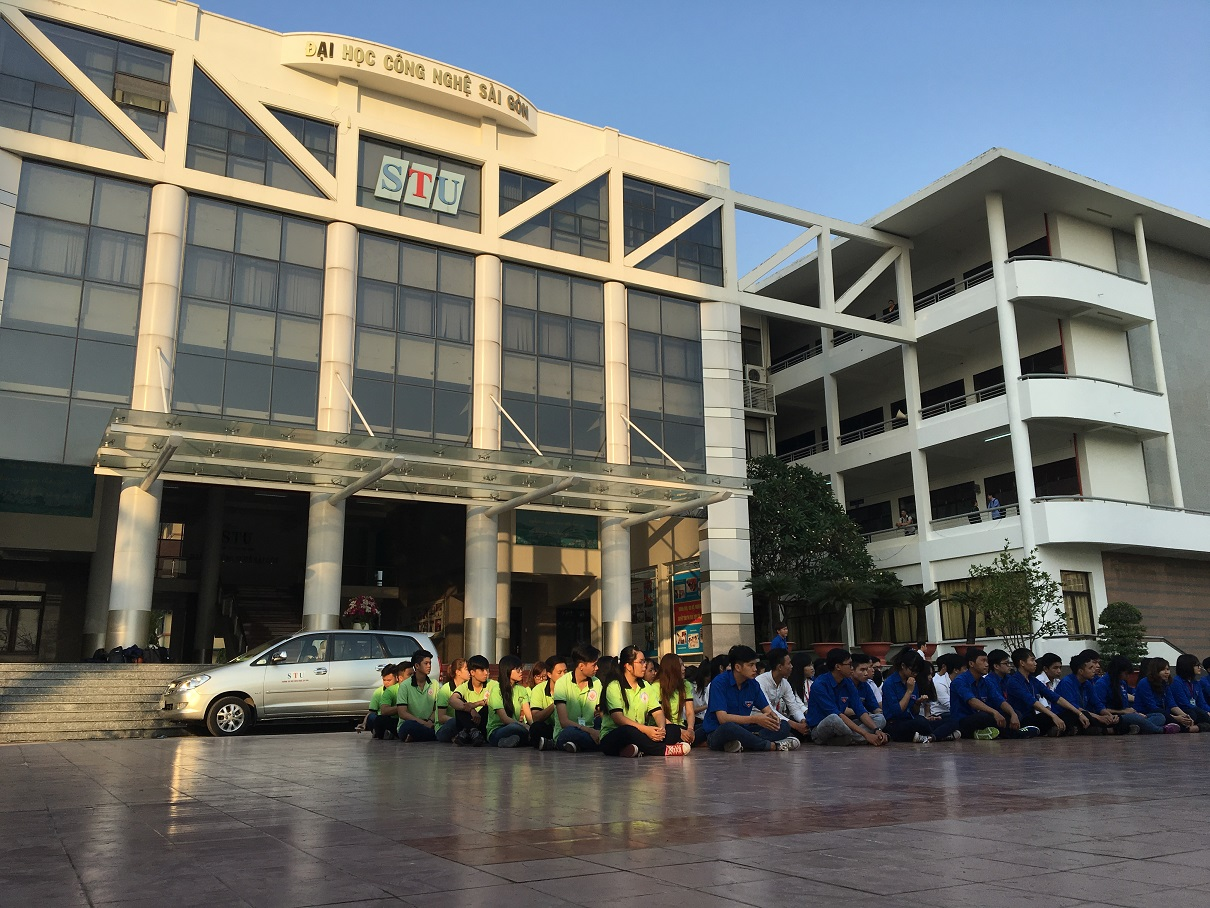 Lễ phát động thánh Thanh niên - Kỷ niệm 85 năm ngày thành lập Đoàn TNCS Hồ Chí Minh Lễ phát động thánh Thanh niên - Kỷ niệm 85 năm ngày thành lập Đoàn TNCS Hồ Chí Minh