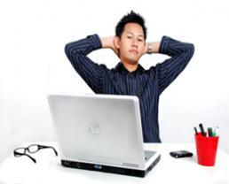 “SỐNG CHUNG” VỚI CÔNG VIỆC BẠN GHÉT “SỐNG CHUNG” VỚI CÔNG VIỆC BẠN GHÉT