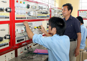 Vietnam to train more vocational teachers Vietnam to train more vocational teachers