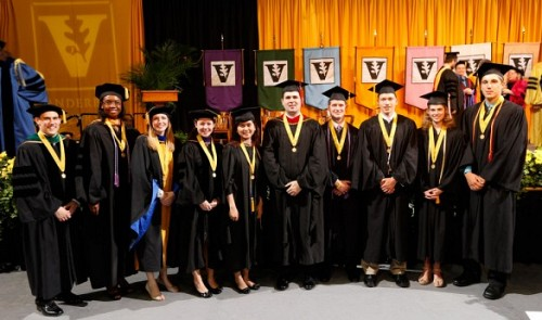 US university honors excellent Vietnamese student US university honors excellent Vietnamese student