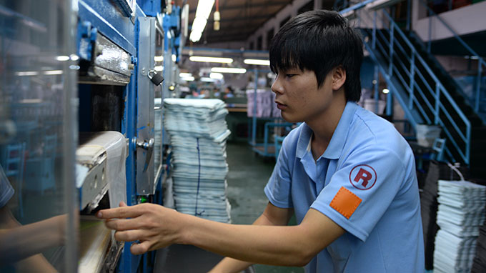 Vươn lên bất chấp số phận Vươn lên bất chấp số phận