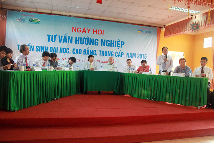 STU tham gia tư vấn tuyển sinh và hướng nghiệp tại Trường THPT Thanh Bình STU tham gia tư vấn tuyển sinh và hướng nghiệp tại Trường THPT Thanh Bình