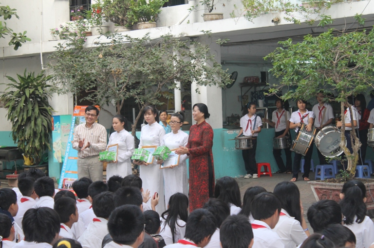 STU trao học bổng STU trao học bổng