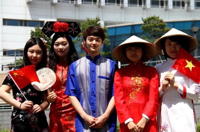 Vietnamese student numbers second-highest in South Korea Vietnamese student numbers second-highest in South Korea