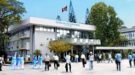 APEC funds scholarships for young professionals in HCM City APEC funds scholarships for young professionals in HCM City